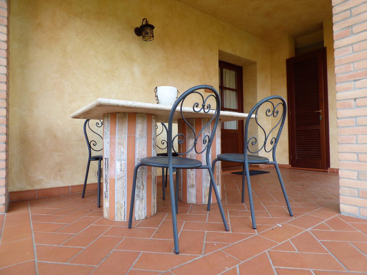 Villa Agriturismo Montemari à Palaia Extérieur photo